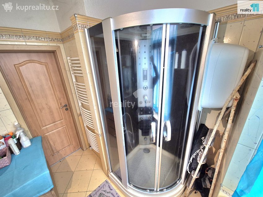 Prodej bytu 4+kk 88 m^2 Hlavní, Aš 