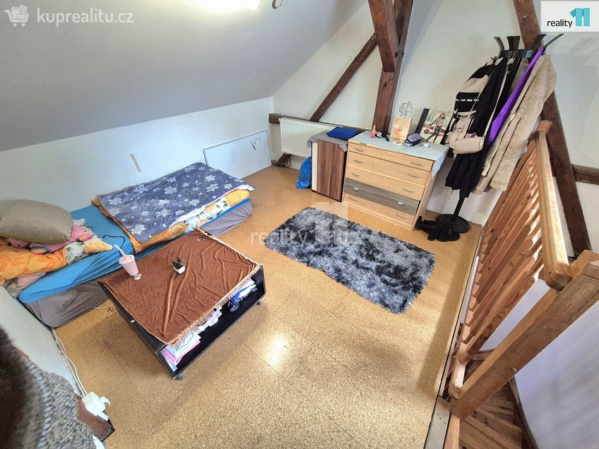 Prodej bytu 4+kk 88 m^2 Hlavní, Aš 