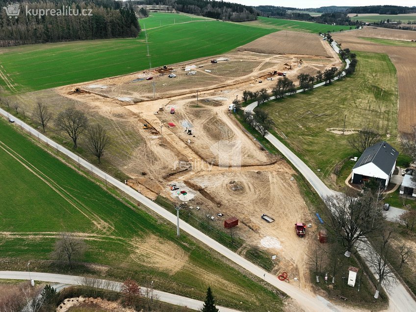 Prodej  stavebního pozemku 1057 m^2 Želiv, Želiv 