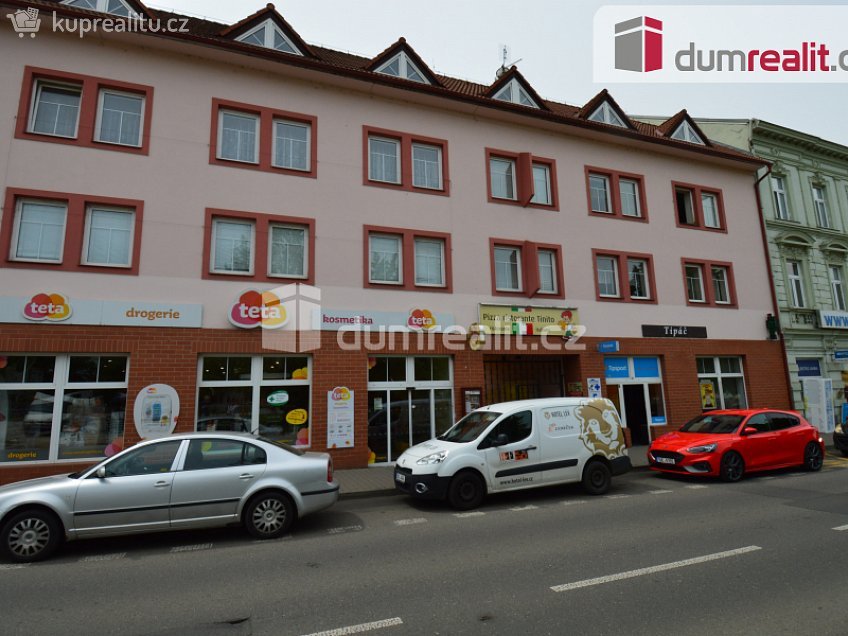 Pronájem bytu 2+kk 61 m^2 Osvoboditelů, Lovosice 