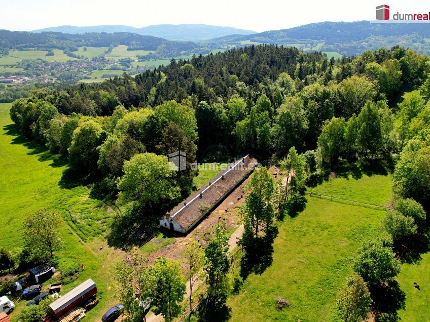 Prodej  stavebního pozemku 3996 m^2 Mičovice, Mičovice 