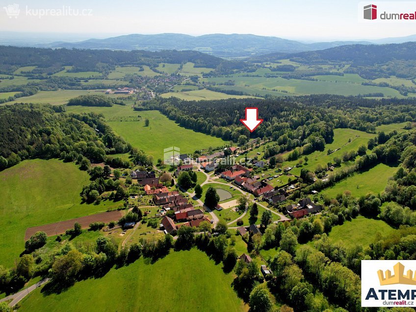 Prodej  stavebního pozemku 3996 m^2 Mičovice, Mičovice 