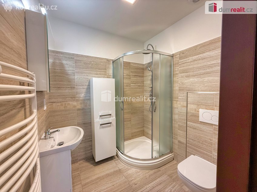 Pronájem bytu 2+1 52 m^2 Křešice, Křešice 
