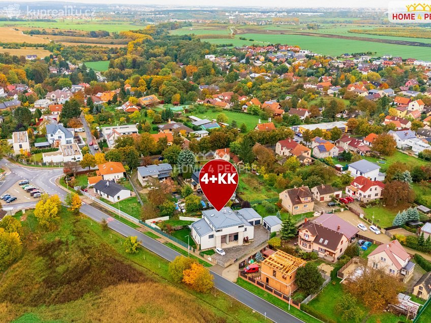 Prodej bytu 4+kk 125 m^2 Podzámecká, Praha-Koloděje 