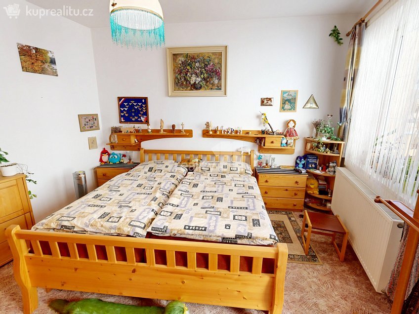 Prodej  rodinného domu 259 m^2 Srázná, Jihlava 