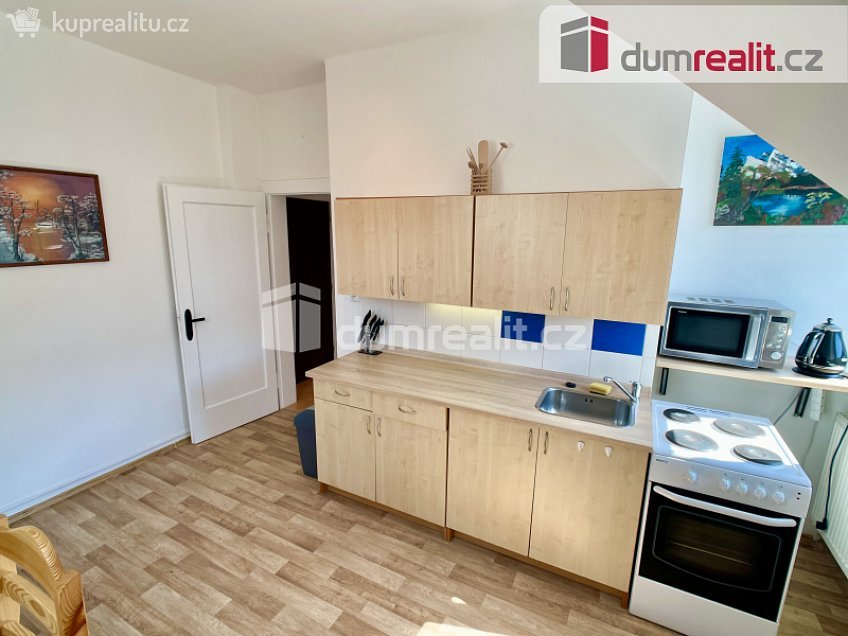 Pronájem bytu 2+kk 44 m^2 Ke Hradu, Ústí nad Labem 