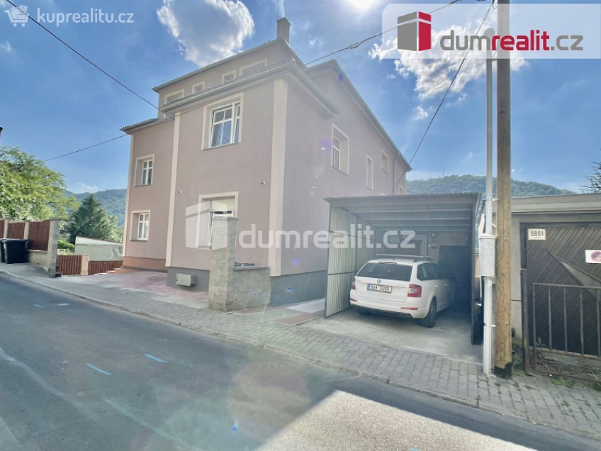 Pronájem bytu 2+kk 44 m^2 Ke Hradu, Ústí nad Labem 