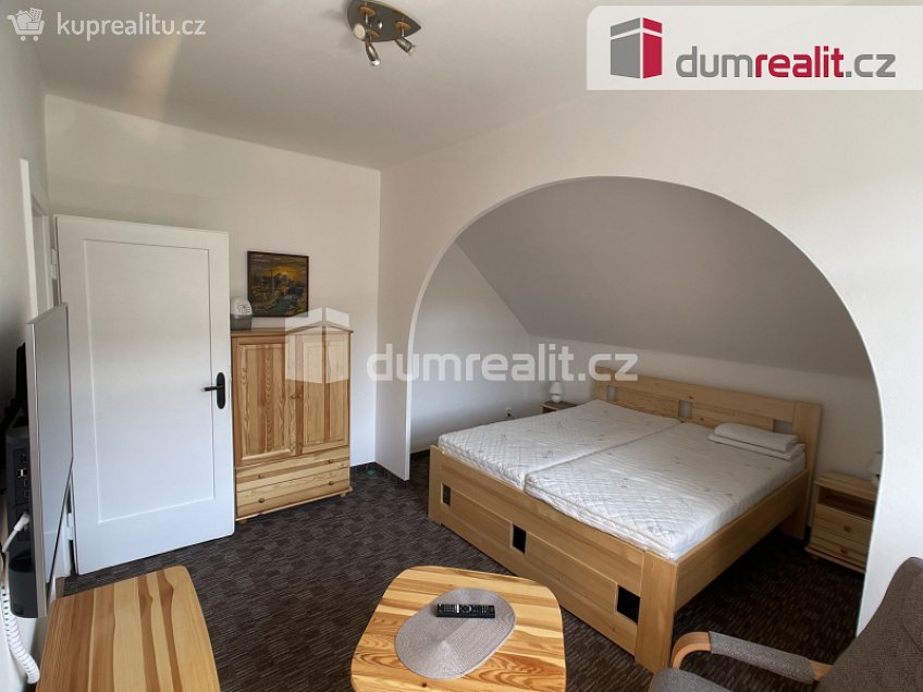 Pronájem bytu 2+kk 44 m^2 Ke Hradu, Ústí nad Labem 