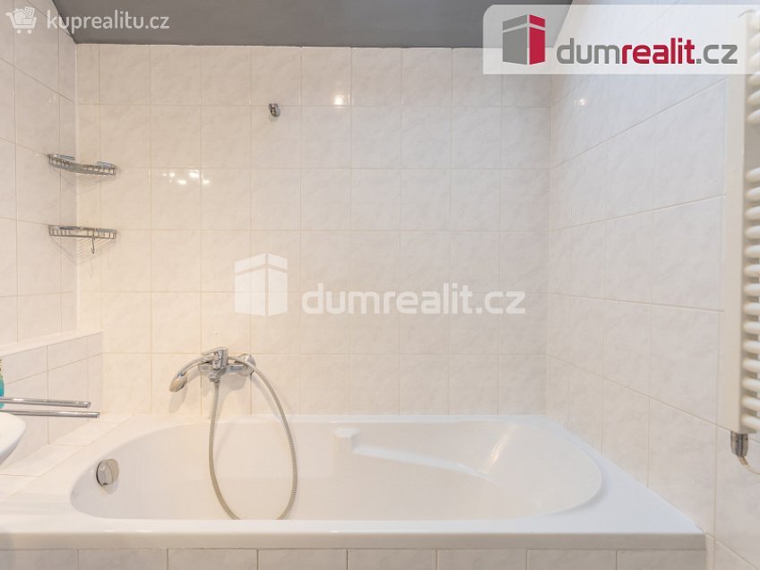 Prodej bytu 2+kk 62 m^2 Na sypkém, Praha 8 