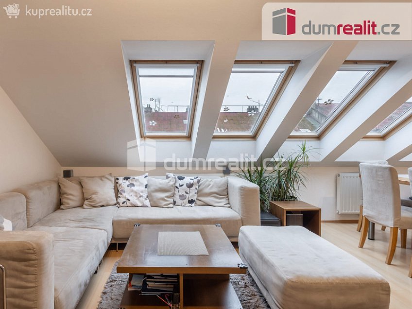 Prodej bytu 2+kk 62 m^2 Na sypkém, Praha 8 