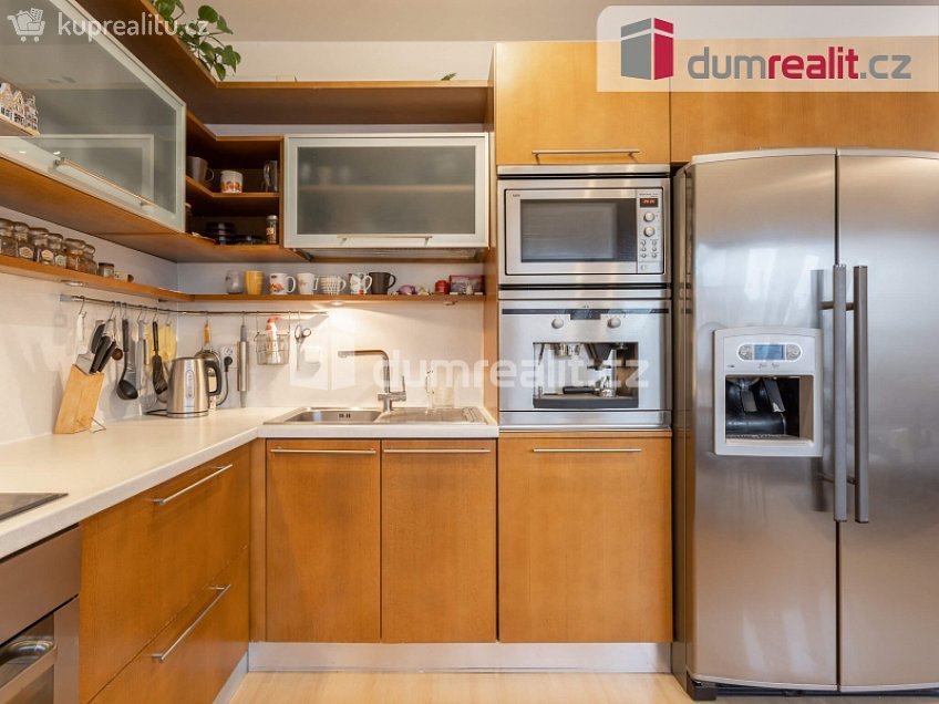 Prodej bytu 2+kk 62 m^2 Na sypkém, Praha 8 