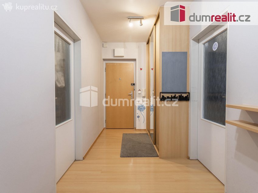 Prodej bytu 2+kk 62 m^2 Na sypkém, Praha 8 