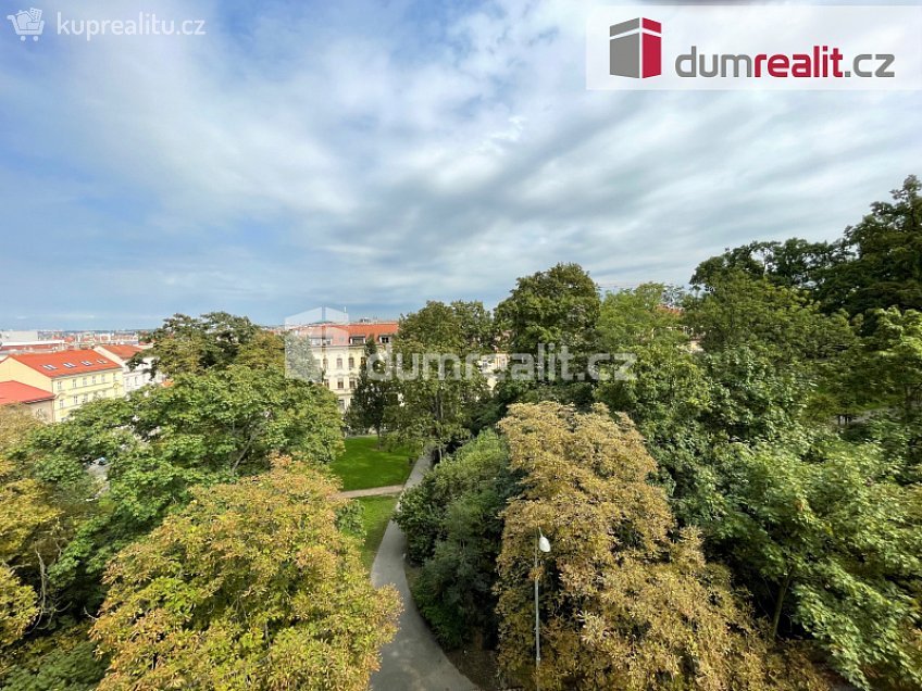 Pronájem bytu 2+kk 43 m^2 Na Skalce, Praha 5 