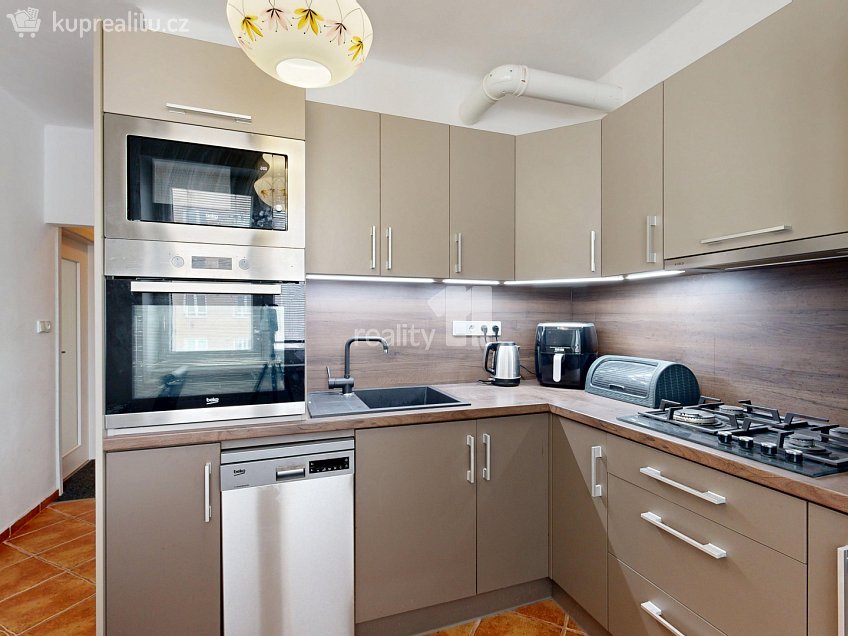 Prodej bytu 3+1 64 m^2 Pražská, Havlíčkův Brod 