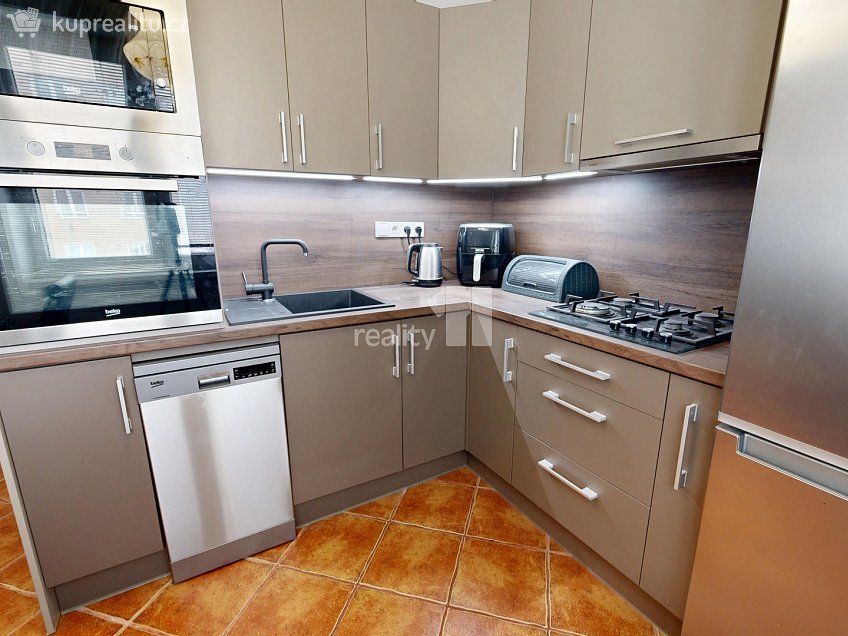 Prodej bytu 3+1 64 m^2 Pražská, Havlíčkův Brod 