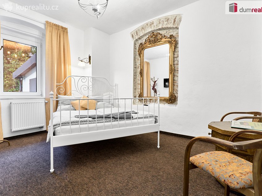 Prodej  ubytovacího zařízení 1526 m^2 Jáchymov, Jáchymov 