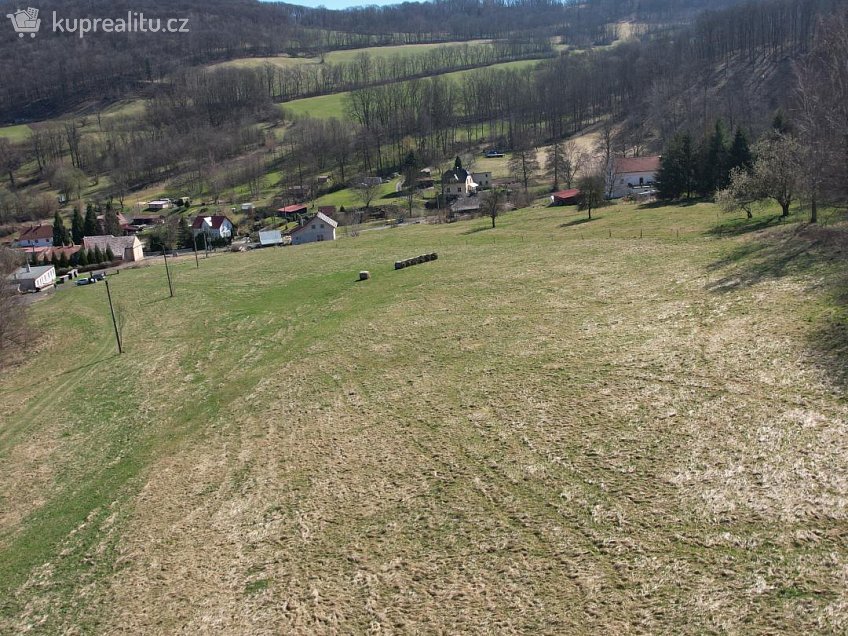 Prodej  stavebního pozemku 4280 m^2 Heřmanov, Heřmanov 