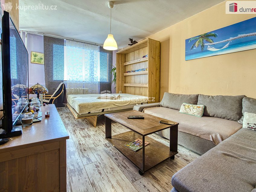 Prodej bytu 2+1 52 m^2 Kojetická, Neratovice 