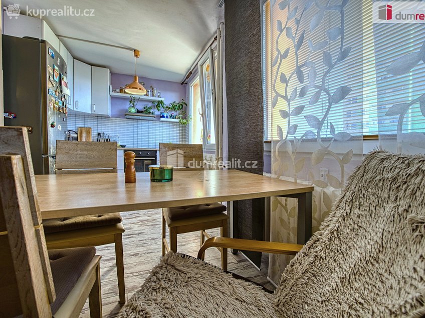 Prodej bytu 2+1 52 m^2 Kojetická, Neratovice 