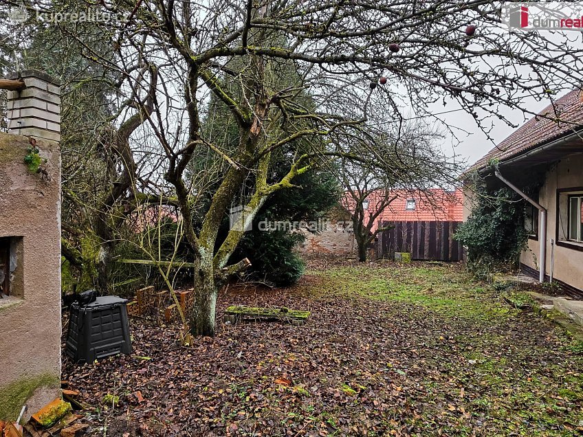 Prodej  rodinného domu 60 m^2 Divišov, Divišov 