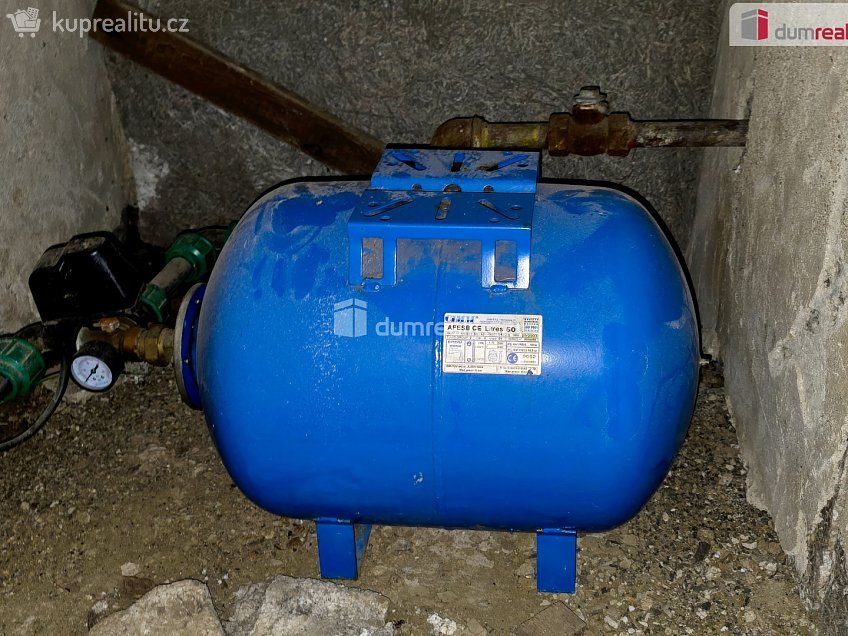 Prodej  rodinného domu 60 m^2 Divišov, Divišov 