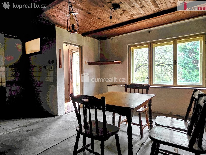 Prodej  rodinného domu 60 m^2 Divišov, Divišov 