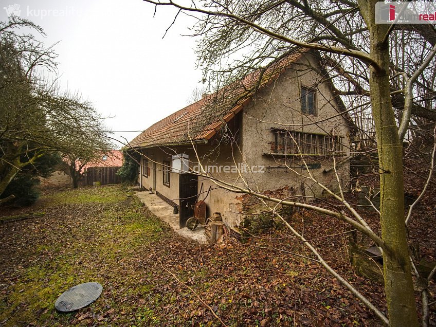 Prodej  rodinného domu 60 m^2 Divišov, Divišov 