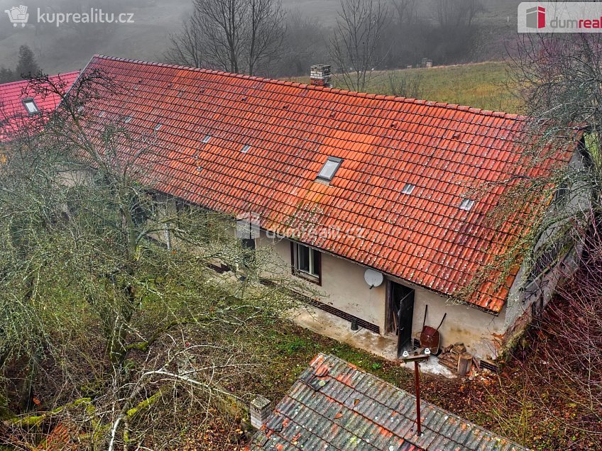 Prodej  rodinného domu 60 m^2 Divišov, Divišov 