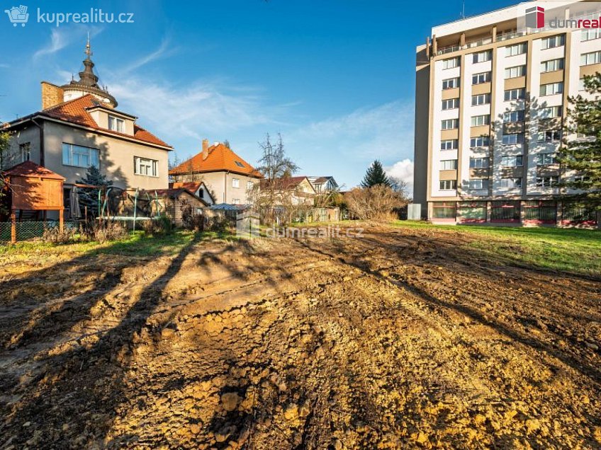 Prodej  stavebního pozemku 909 m^2 Davídkova, Praha 8 