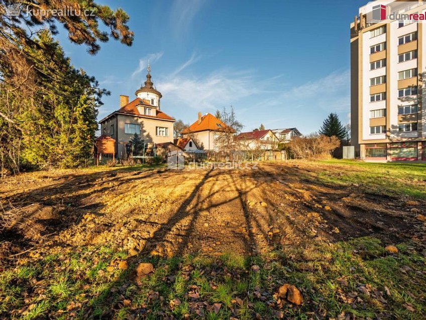 Prodej  stavebního pozemku 909 m^2 Davídkova, Praha 8 