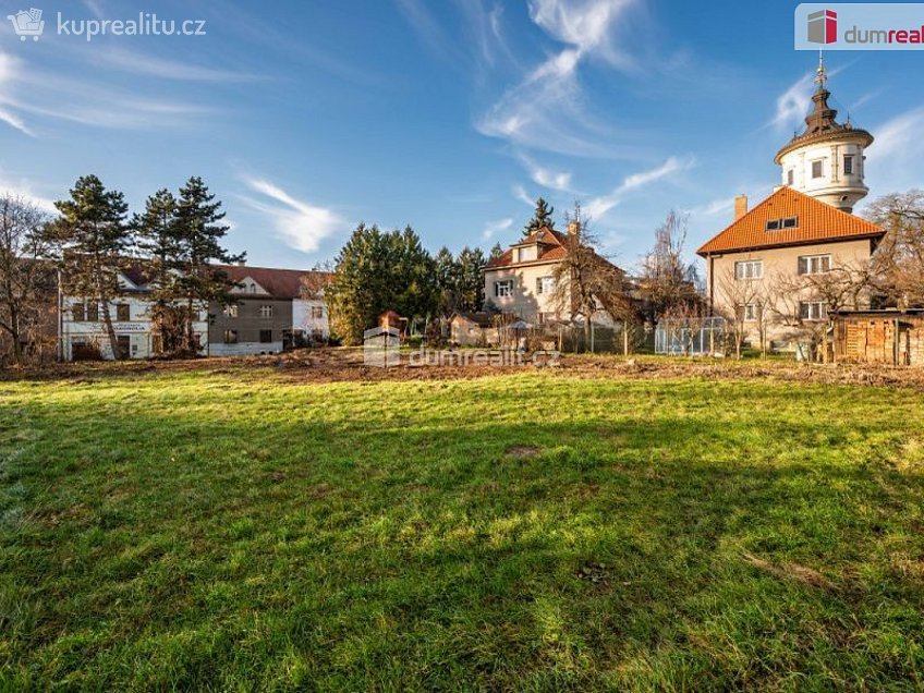 Prodej  stavebního pozemku 909 m^2 Davídkova, Praha 8 