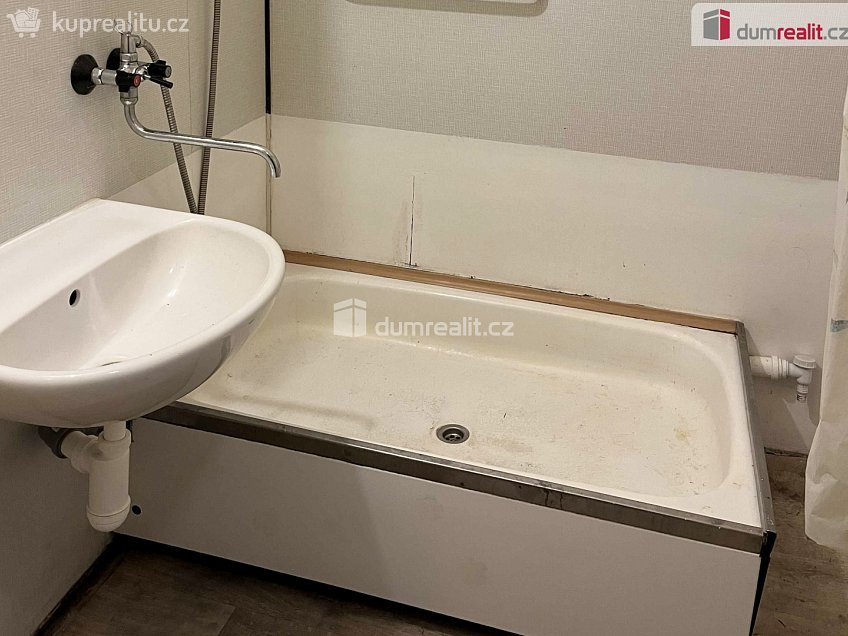 Prodej bytu 1+1 33 m^2 Podkopčí, Frenštát pod Radhoštěm 