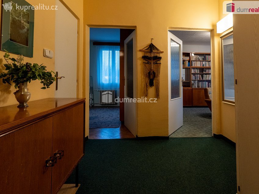 Prodej bytu 3+1 65 m^2 Hroznatova, Mariánské Lázně 