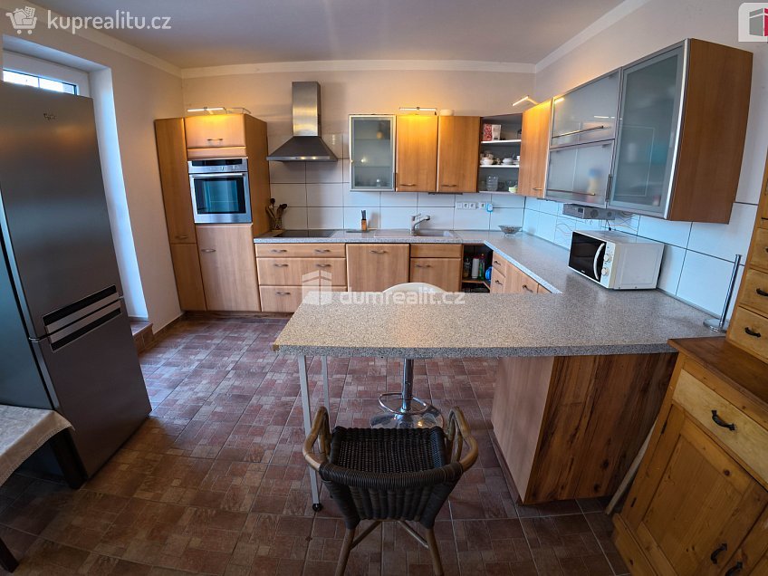 Prodej  domu na klíč 300 m^2 Bystřice, Bystřice 