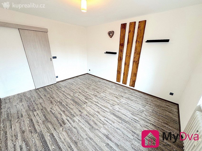 Pronájem bytu 2+1 55 m^2 Moravská, Oslavany 