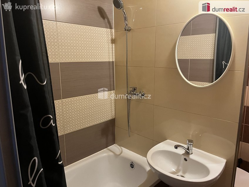 Pronájem bytu 2+1 45 m^2 Rožnovská, Frenštát pod Radhoštěm 