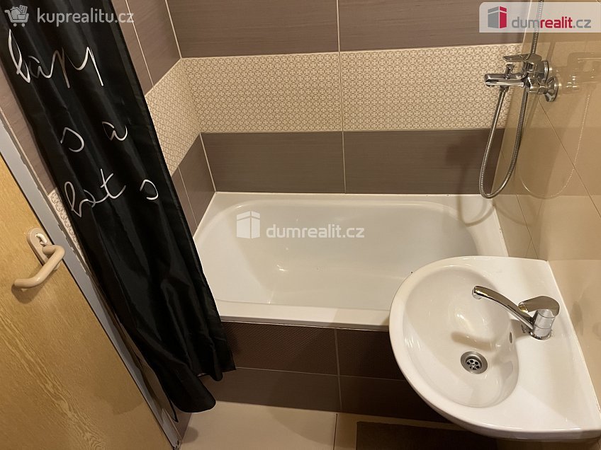 Pronájem bytu 2+1 45 m^2 Rožnovská, Frenštát pod Radhoštěm 