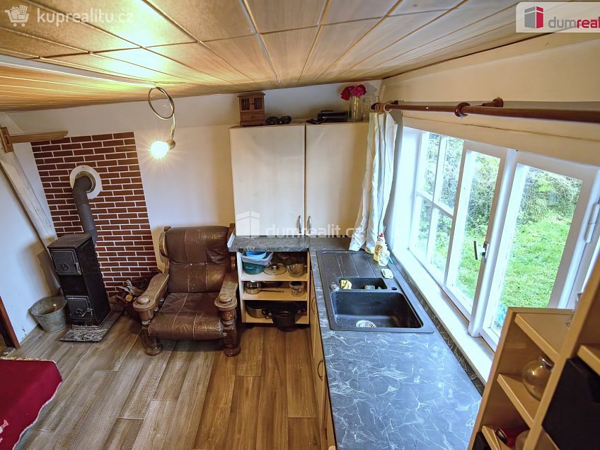 Prodej  chaty 35 m^2 Pod Kostelíčkem, Liběchov 