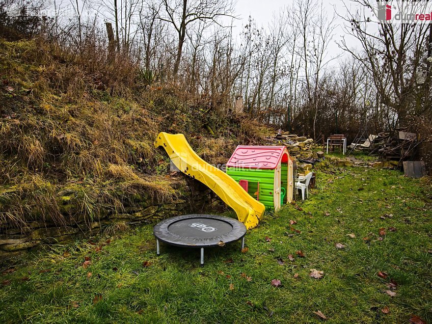 Prodej  chaty 35 m^2 Pod Kostelíčkem, Liběchov 