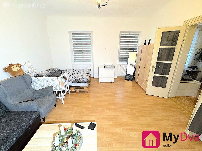 Pronájem bytu 2+1 68 m^2 U Brány, Znojmo 