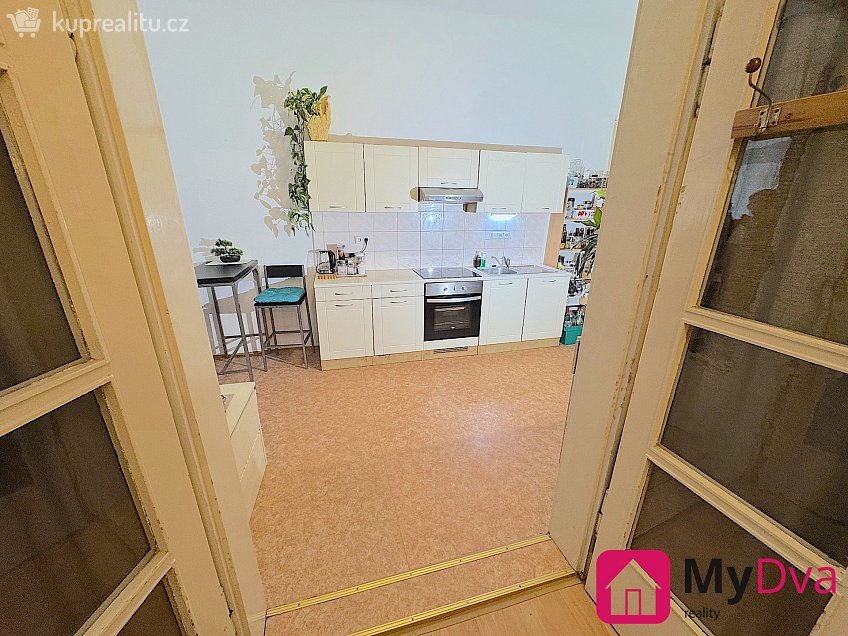 Pronájem bytu 2+1 68 m^2 U Brány, Znojmo 