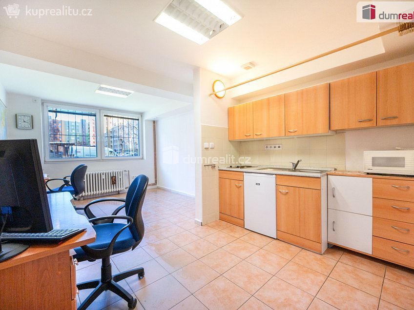 Prodej  obchodních prostor 50 m^2 J. Bendy, České Budějovice 