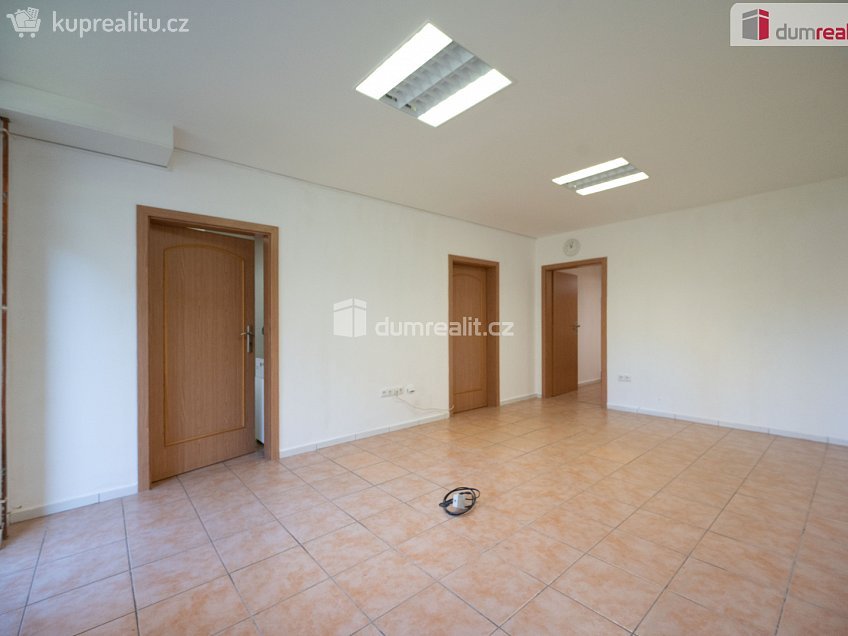 Prodej  obchodních prostor 50 m^2 J. Bendy, České Budějovice 