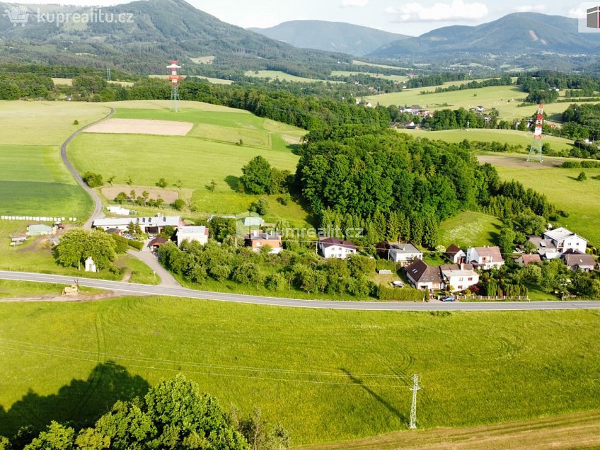 Prodej  stavebního pozemku 900 m^2 Tichá, Tichá 