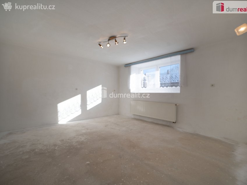 Prodej  usedlosti 486 m^2 Psárov, Psárov 