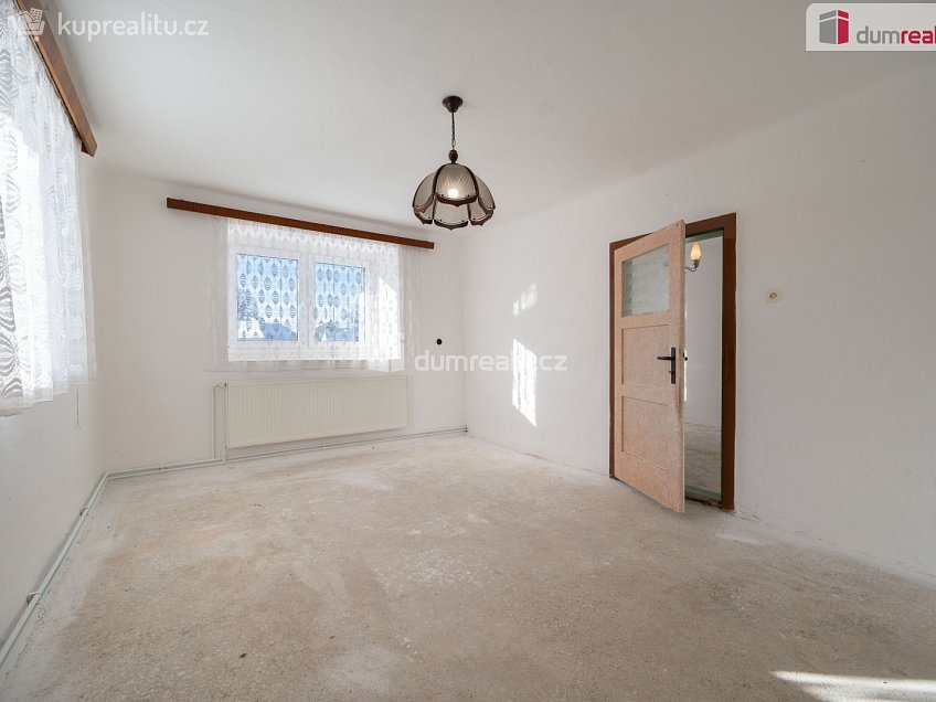 Prodej  usedlosti 486 m^2 Psárov, Psárov 