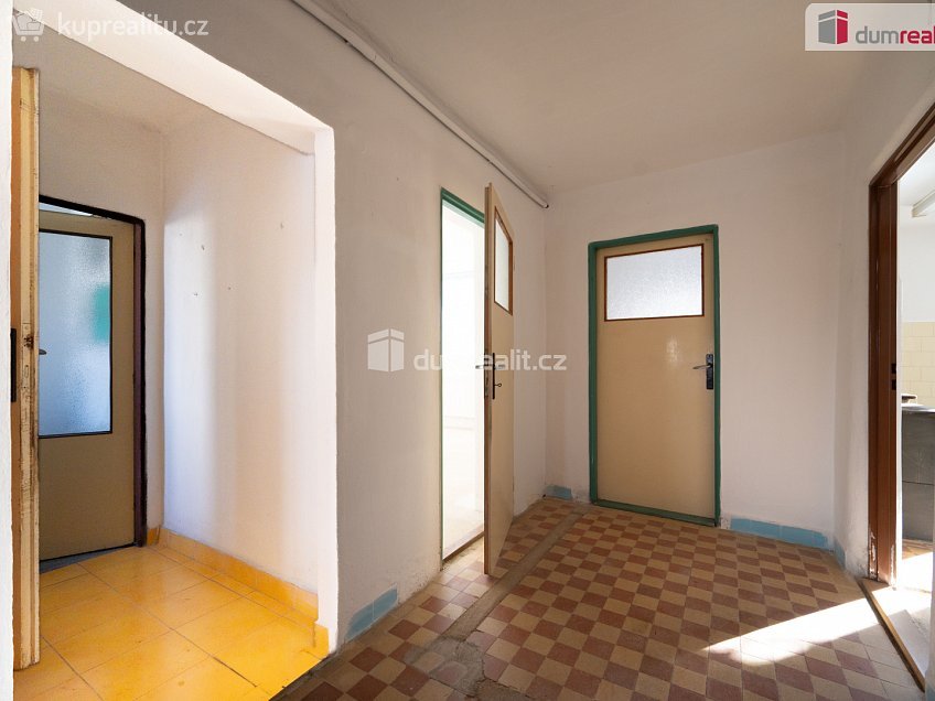 Prodej  usedlosti 486 m^2 Psárov, Psárov 