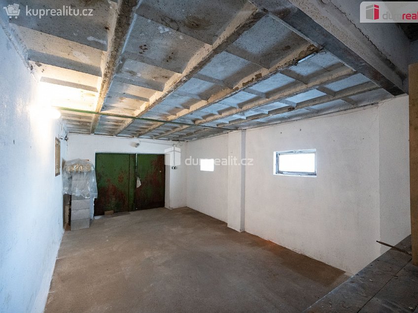 Prodej  usedlosti 486 m^2 Psárov, Psárov 