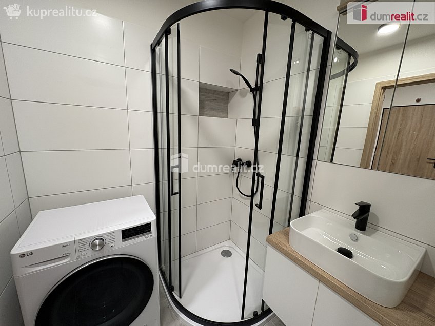 Pronájem bytu 2+kk 48 m^2 Prof. Skupy, Příbram 