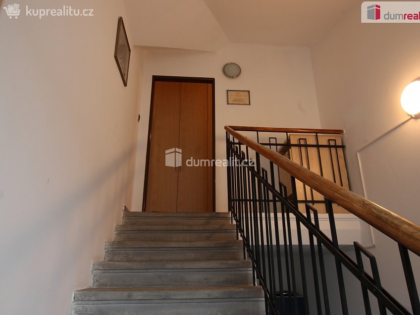 Pronájem bytu 1+1 45 m^2 Dr. Horákové, Poděbrady 